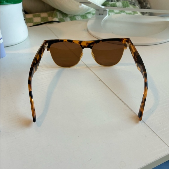 Bottega Veneta 55mm Square Sunglasses (Tortoise) display picture 2